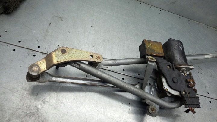 фото №8, Механизм дворники mercedes benz a140 w168 99r 1.4b a1688240405
