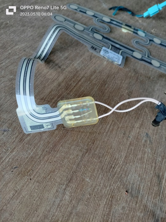 фото №6, Vw polo 6r килимок zajęcia сидіння пасажира 6r0963553a