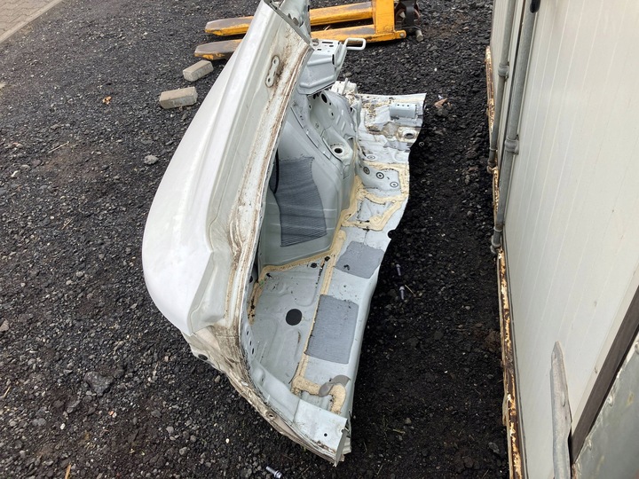 фото №7, Avensis t27 рестайлінг t29 універсал чверть крило ліва лівий зад задній