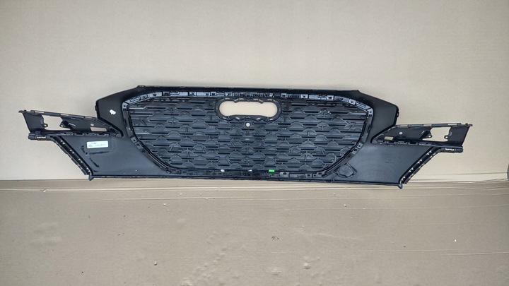 фото №10, Audi q4 e-tron 89a решётка радиатор решётка радиатора 89a807725 audi оригинальный номер чёрная чёрный