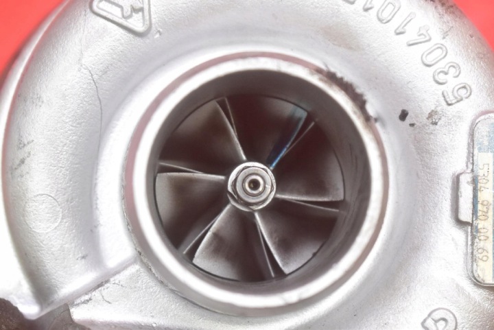 фото №7, Турбокомпрессор / турбина 53049700069 land rover range rover sport l320 2.7td
