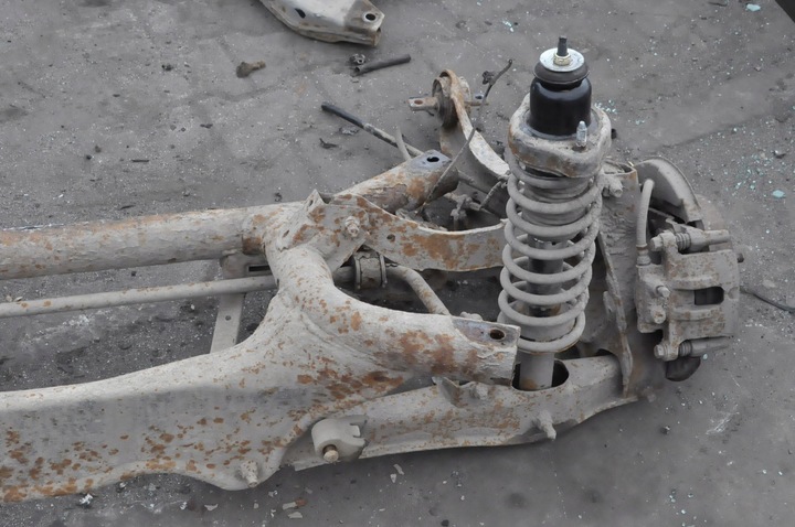 фото №10, Mitsubishi lancer viii хэтчбек подвешивание балка зад 205tys km