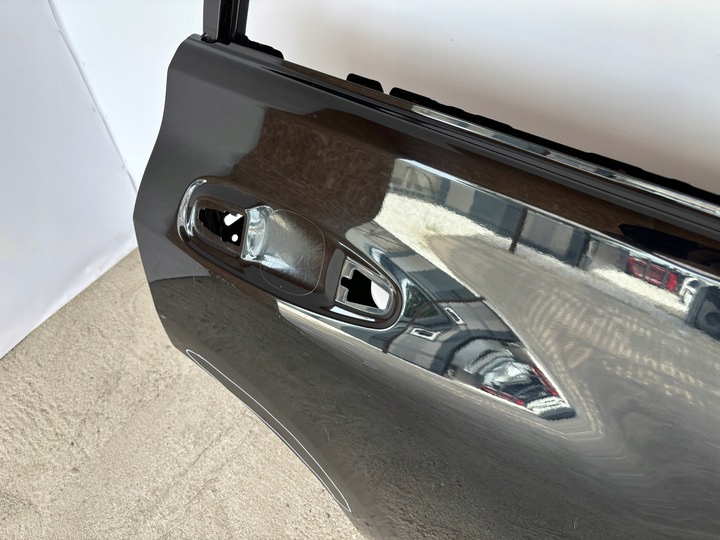 фото №11, Toyota land cruiser 150 двері задні праві зад