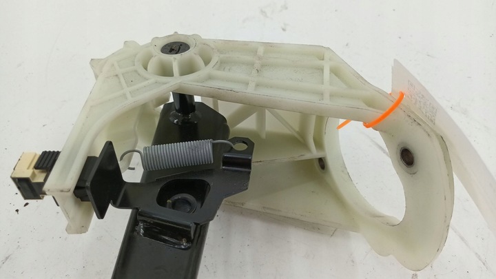 фото №11, Bmw 4 f32 f33 2018 всі педаль гальма