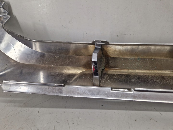 фото №16, Lexus rc 4 15- решётка радиатора решётка планка хром