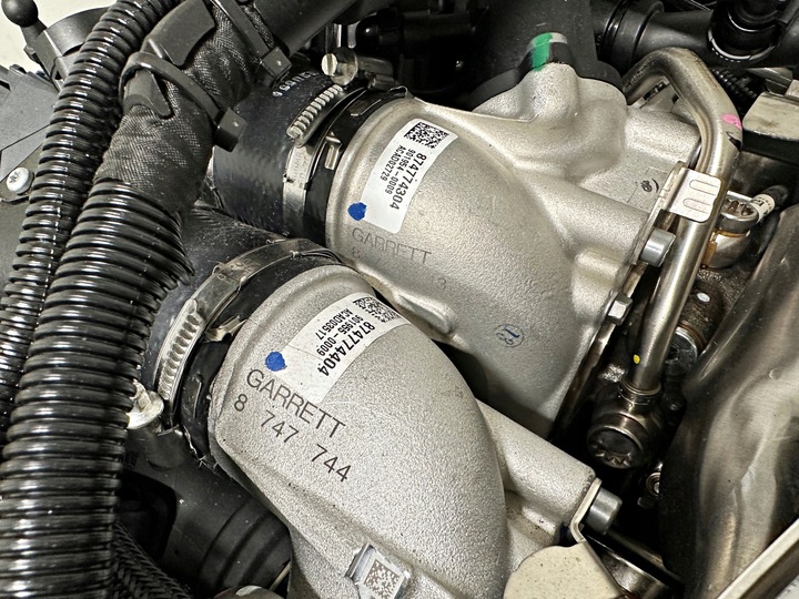 фото №10, Bmw g70 g05 f95 m5 g90 g09 заводской новый комплектный двигатель s68b44a s68x