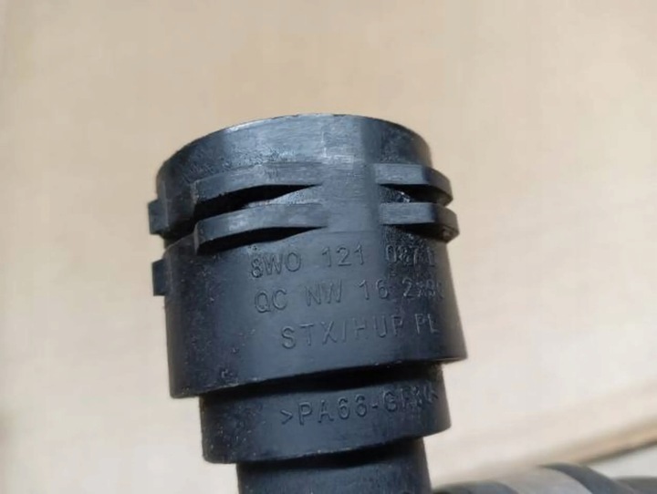 фото №6, Audi a4 b9 шланг шланг труба воды 8w0121030c