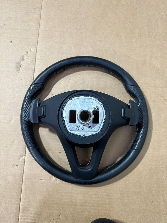 фото №8, Руль, мультифункция, кожа, лепестки mercedes w447 cz, vito