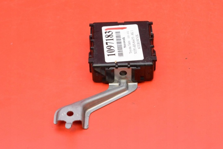 фото №5, Блок управления  модуль дворник 85940-52100 toyota yaris 4 iv 20-
