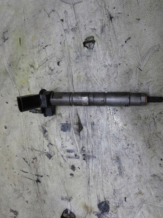 фото №7, Форсунка форсунки bmw 6 f06 f12 f13 640d 7823461