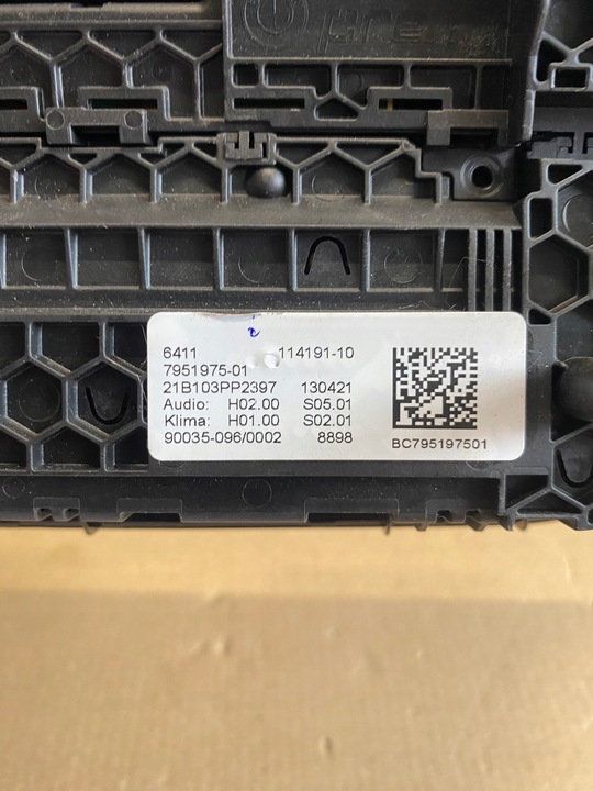 фото №7, Bmw g01 g02 панель кондиционера 7951975