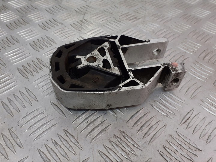 фото №1, Лапи двигателя ford c-max i 1.8 16v