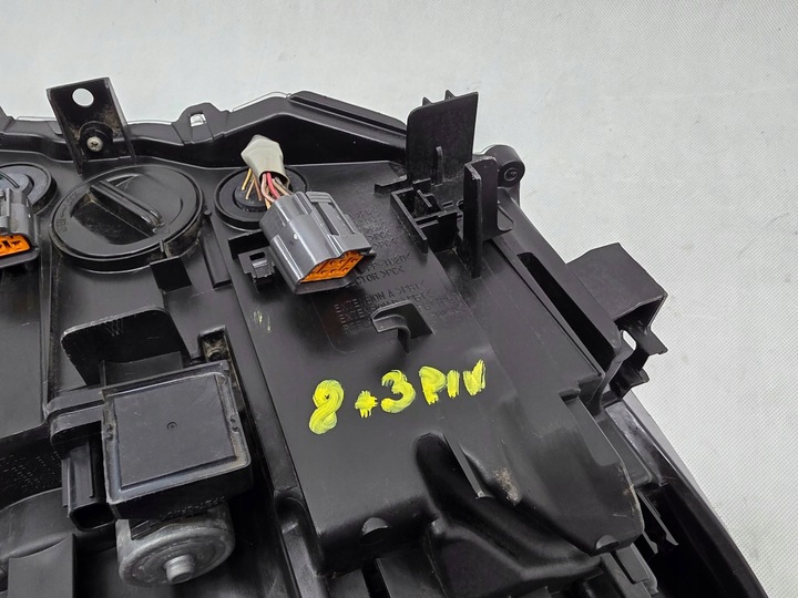 фото №13, Mazda 6 vi gj рестайлінг 15+ 8+3 pin лампа ліва передня перед повний led європа