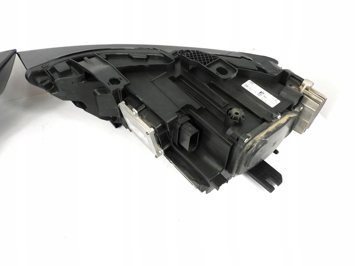 фото №12, Audi q3 8u рестайлинг лампа правая левая полный led