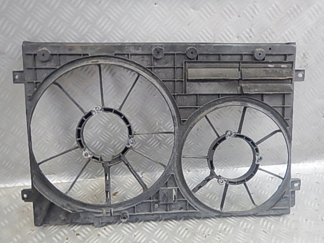 фото №1, Vw passat b6 golf v корпус вентиляторов 1k0121207