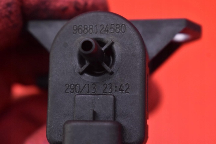 фото №9, Клапан тиску 9688124580 citroen c4 2 ii 1.6 e-hdi 114 km 10-17