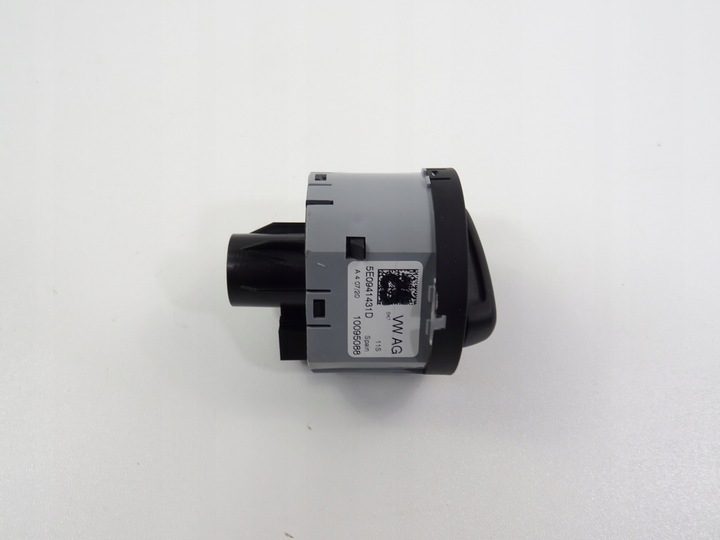 фото №5, Octavia iii рестайлинг переключатель света 5e0941431d