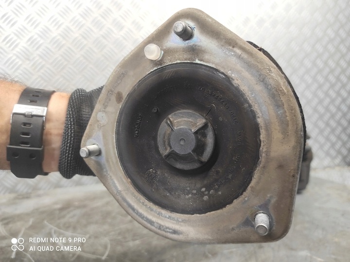 фото №13, Mini cooper r55 r56 2.0 поворотный кулак правая амортизатор mcpherson