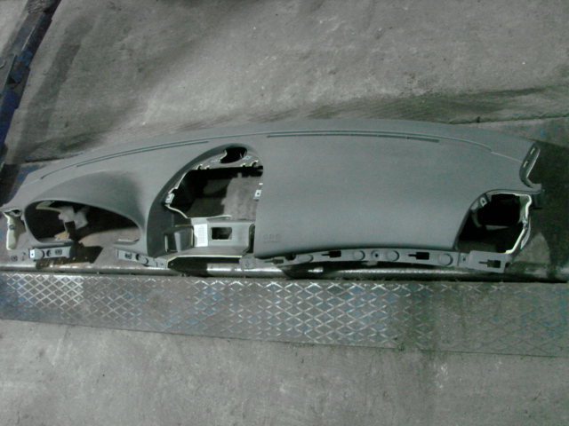 фото №13, Mercedes w211 e торпедо раздаточная 2118600687