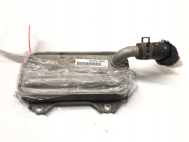 фото №1, Радіаторів масла toyota avensis t27 15710-0r010-c 2.0 126km 09-18