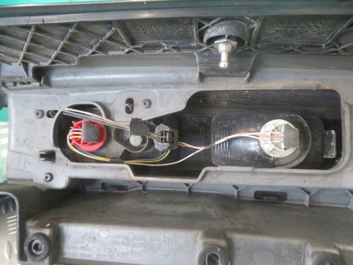 фото №8, Фара правое зад opel vivaro renault trafic 20r 265a14210r