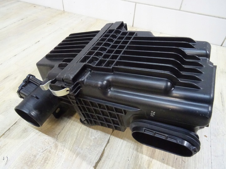 фото №1, Корпус фильтра воздуха toyota c-hr 0t43 llu