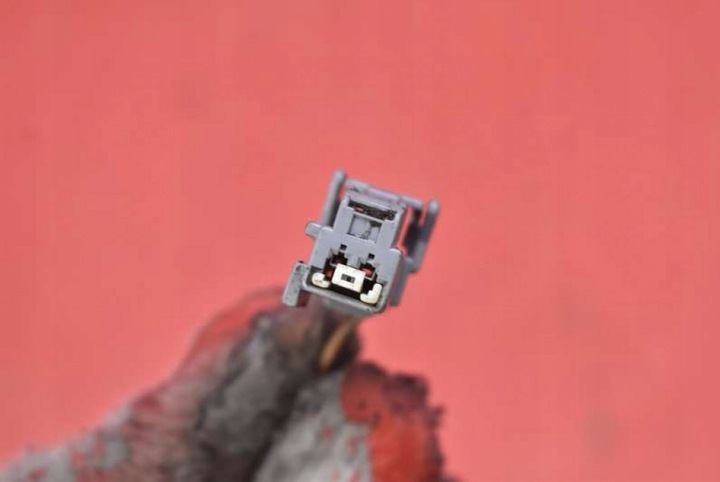 фото №10, Поворотный кулак ступица левая зад volvo xc90 1 i 4.4 v8 315 km 4x4 06-14