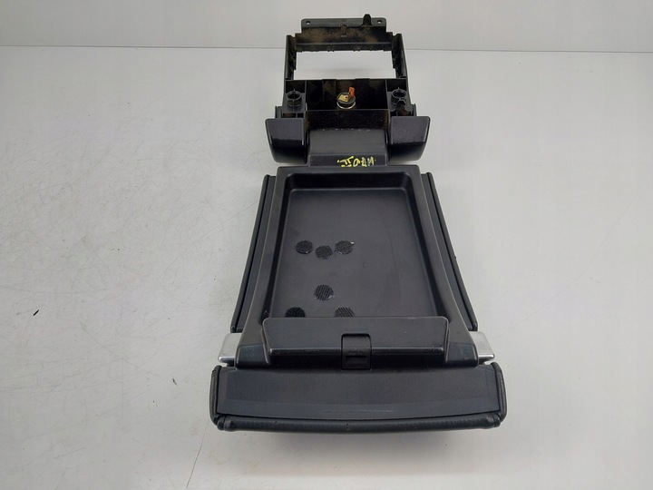 фото №6, Подлокотник средний кожа 377799 volvo v70 iii xc70 ii s80 ii