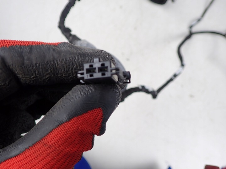 фото №7, Жгут дверь левый перед левая передняя сторона audi a5 8t sportback