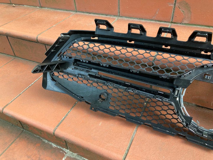 фото №7, Mercedes w118 cla 45 35 amg решётка решётка радиатора оригинал