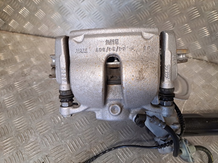 фото №10, Bmw x1 f48 2.0 d 4x4 поворотный кулак амортизатор правый перед 6876646 новая