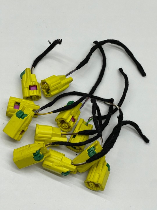 фото №10, Audi volkswagen seat skoda штекер разъём соединитель + шланг 6q0972623s