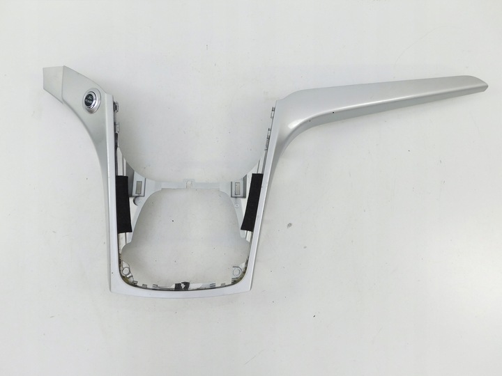 фото №1, Ford c-max grand mk2 1,6 tdci рамка dekor панелі розподільчої