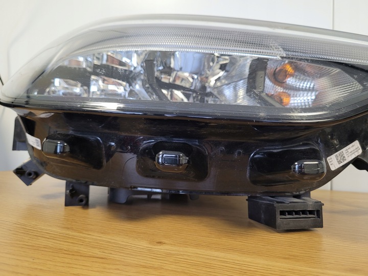 фото №7, Лампа права передня праві перед volkswagen vw id3 id.3 10b941006c