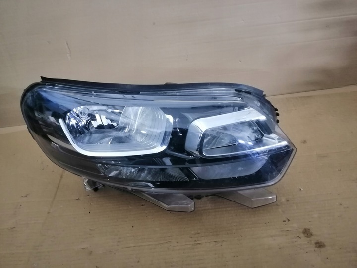 фото №1, Citroen jumpy 3 iii права лампа перед