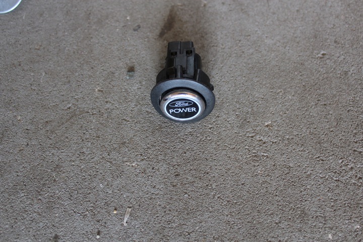 фото №1, Ford fiesta mk7 переключатель power старт сплав