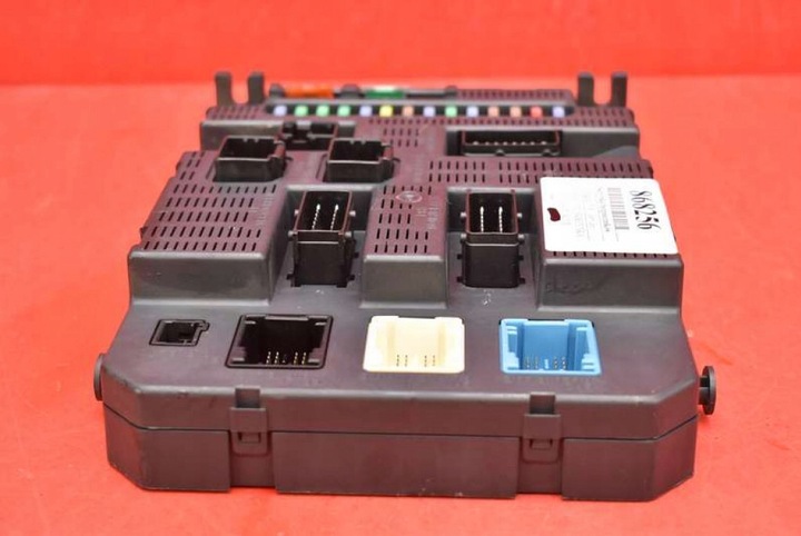 фото №5, Коробка предохранителей bsi 9663798180 peugeot 308 i t7 1.4 vti 95 km 07-11