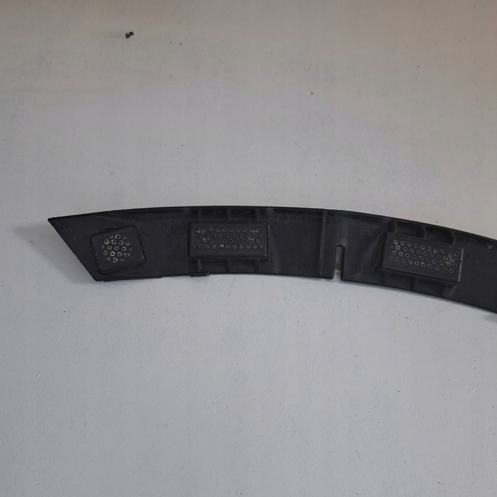 фото №5, Audi q7 4l зад сторона правая подкладка планки крыльев заднего 4m0854820