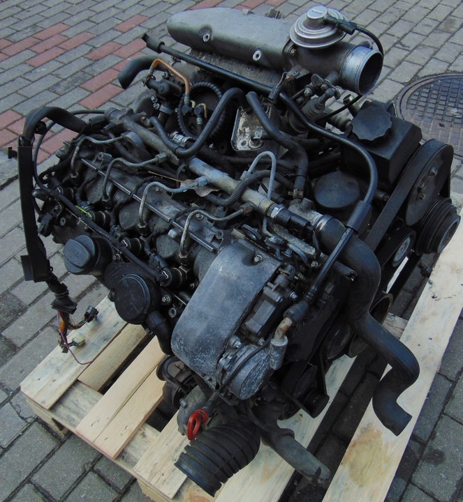 фото №1, Комплектный двигатель mercedes c класс c220 w202 2.2cdi 611930 европа