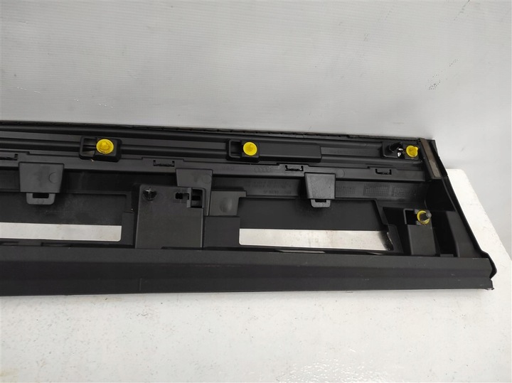 фото №8, Планка дверь правые перед audi e-tron etron 4ke