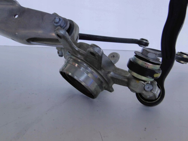 фото №11, Mercedes s w220 220 поворотна опора права задня важелі