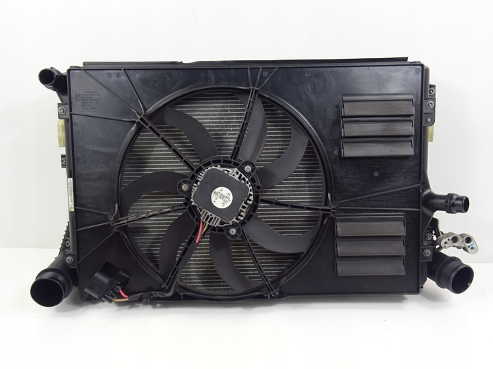 фото №14, Vw touran рестайлинг 1.6 tdi комплект радиатор 1k0121251dd 1k0820411ah 1k0145803bm