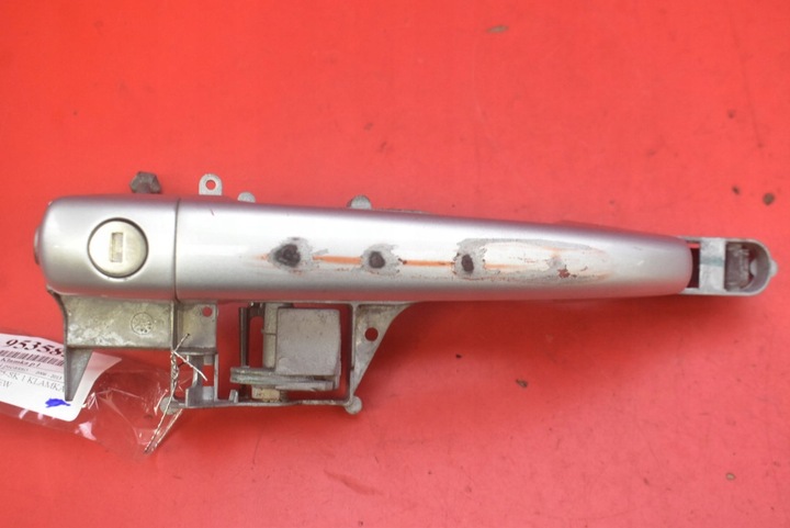 фото №1, Ручка ліва перед передня срібна 9680168680 citroen c4 picasso 1 i 06-13