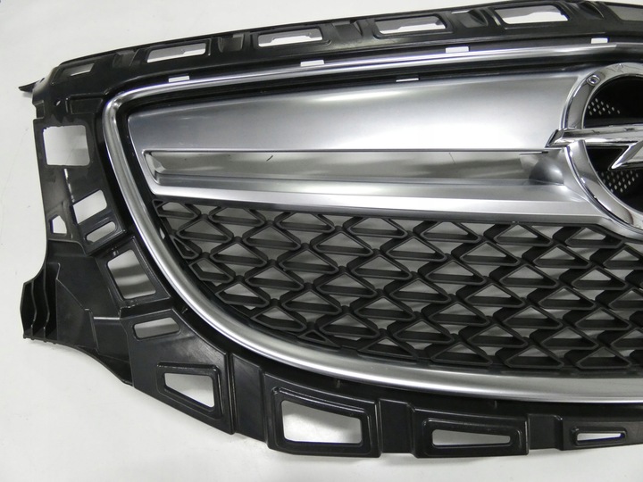 фото №7, Решітка, решітка радіатора opel insignia a opc передній рестайлінг