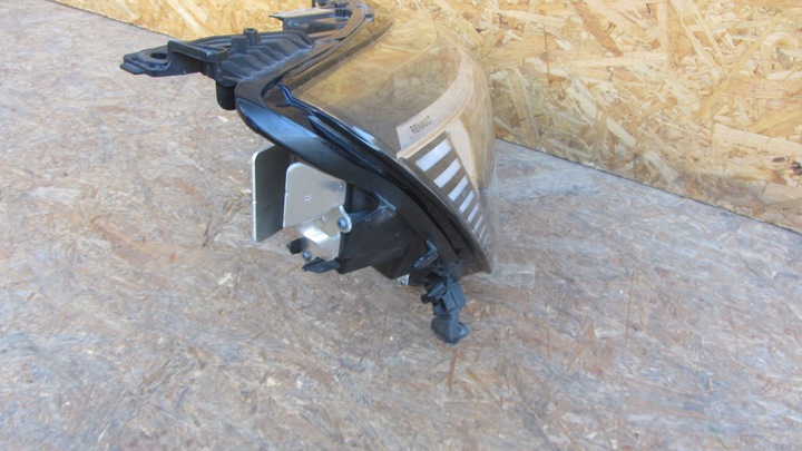 фото №10, Передня права лампа renault megane iv рестайлінг повний led 260103821r