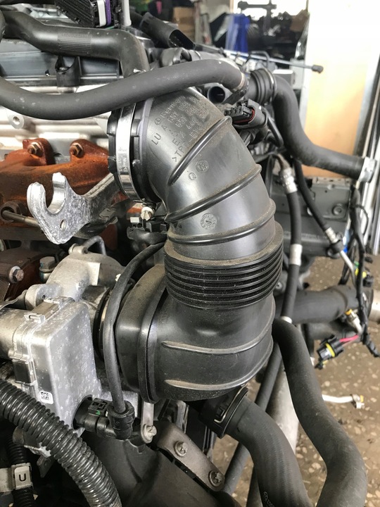 фото №1, Mercedes c класс w204 рестайлинг шланг шланг труба turbo