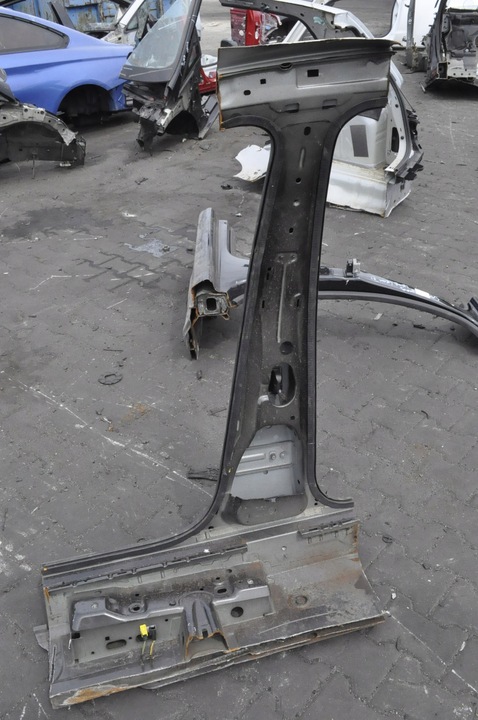 фото №4, Seat leon iii стойка порог правые