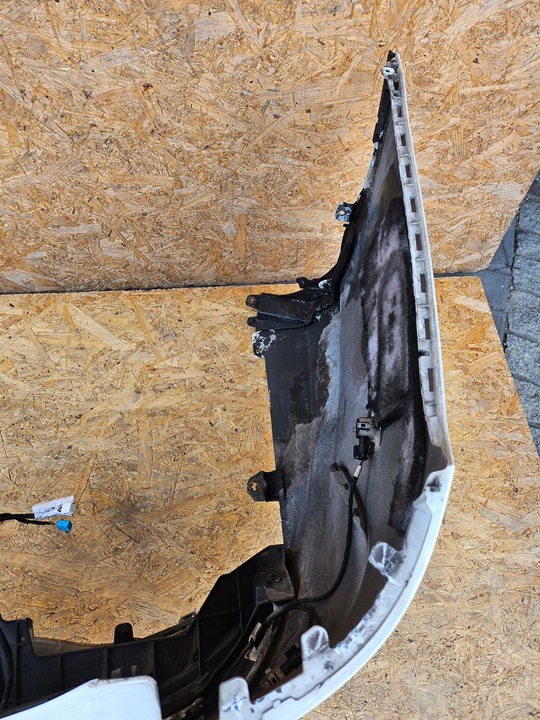 фото №7, Бампер задний amg комплектный mercedes w205 c-klasa универсал