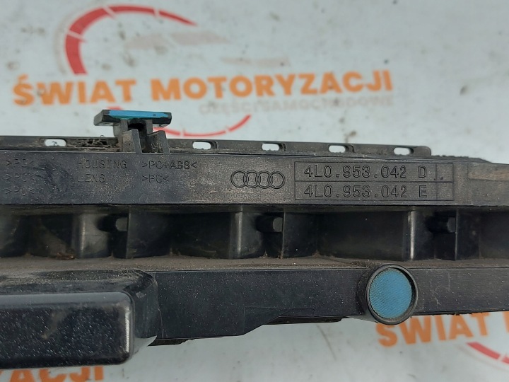 фото №11, Audi q7 4l i рестайлинг 10r поворотник правое перед 4l0953042d 4l0953042e