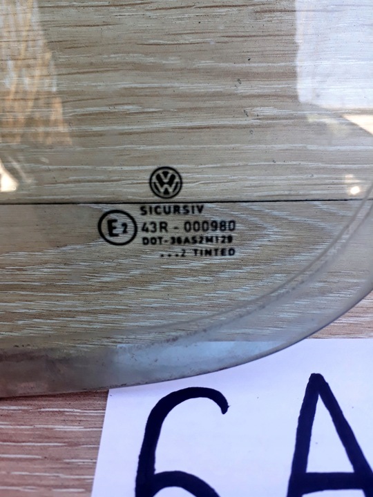 фото №2, Vw golf 4 iv 5d скло бокова трикутник малий двері зад ліва оригінал!